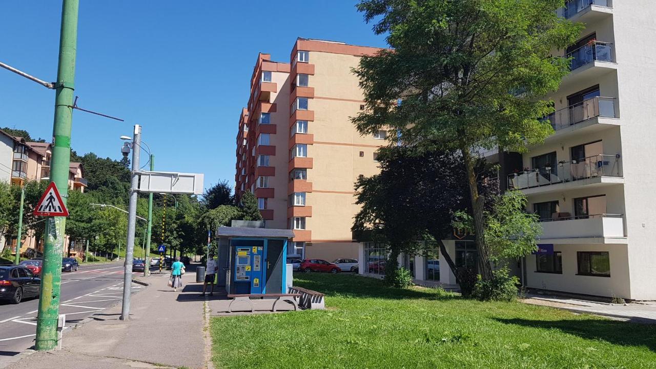 Apartament Monadin 3 Brassó Kültér fotó