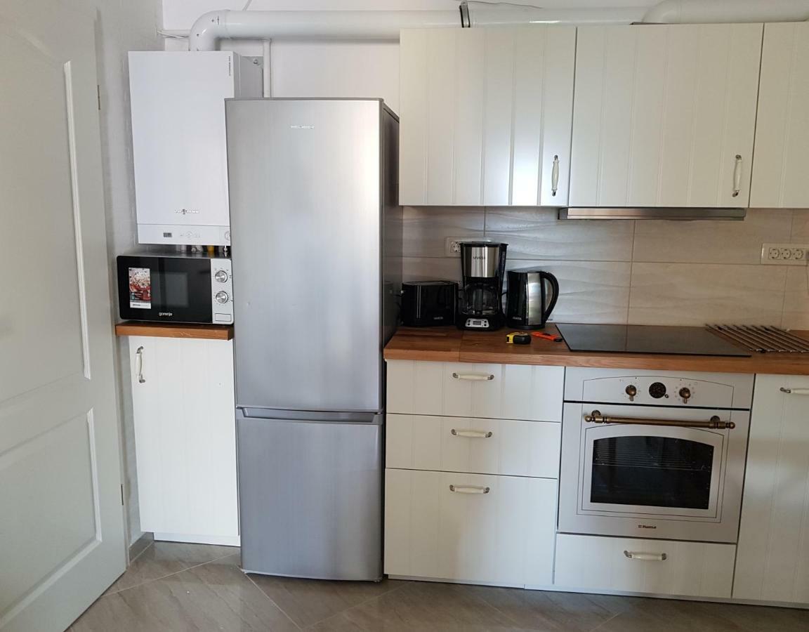 Apartament Monadin 3 Brassó Kültér fotó