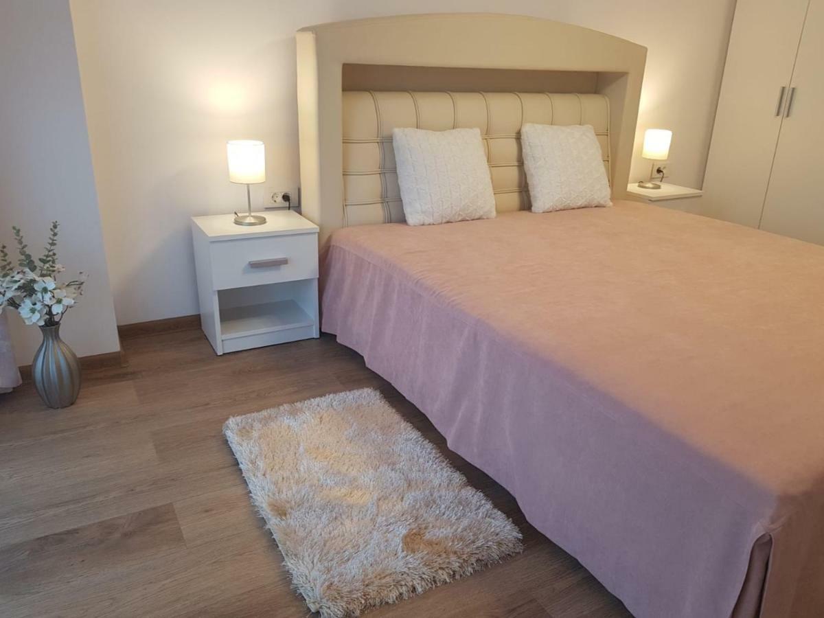 Apartament Monadin 3 Brassó Kültér fotó